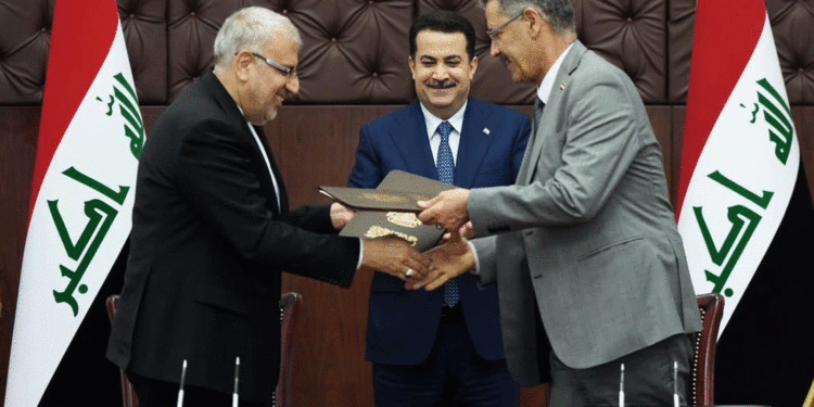 اتفاقٌ عراقي إيراني لاستثمار خمسة حقول نفطية مشتركة و10 أخرى بالانتظار