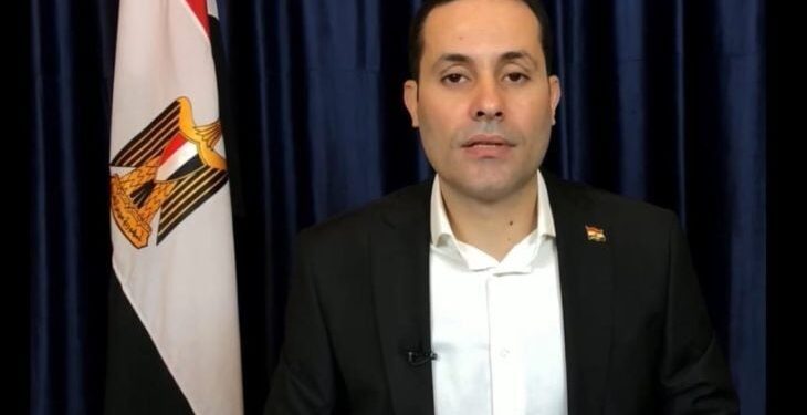 مؤيدو السيسي يعتدون على أحمد الطنطاوي في محافظة الشرقية- (فيديوهات)
