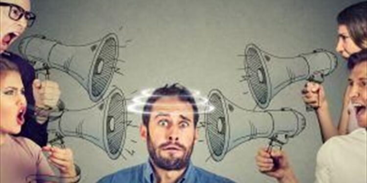 وزير الصحة الأردني: ارتفاع نسب الأمراض النفسية بسبب قراءة الأخبار السيئة