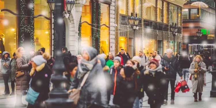 أمازون تحذر من موجة احتيالات قبل 25 ديسمبر