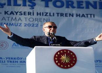أردوغان يعلن رغبة تركيا بالتواصل مع دمشق: ليس لدينا هدف الانتصار على الأسد والسوريون أشقاؤنا