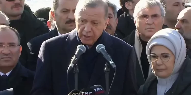 أردوغان: نواجه كارثة كبيرة للغاية.. والدولة لا تدخر جهدا