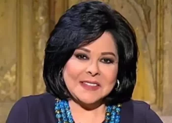 سقطت على درج منزلها.. جراحة عاجلة لإسعاد يونس