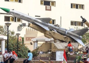 تحول استراتيجي لمصر نحو السلاح الشرقي!