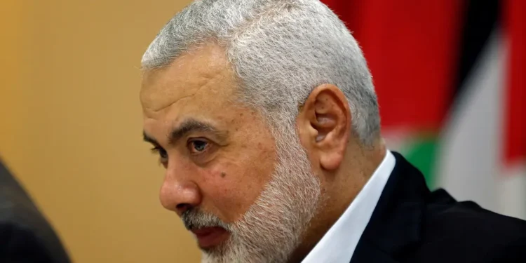 مصادر مطلعة تكشف”اختيار محمد إسماعيل درويش خلفاً لـ هنية”