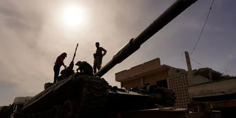 تجدّد الاشتباكات بين الجيش السوري وحزب الله على الحدود المشتركة