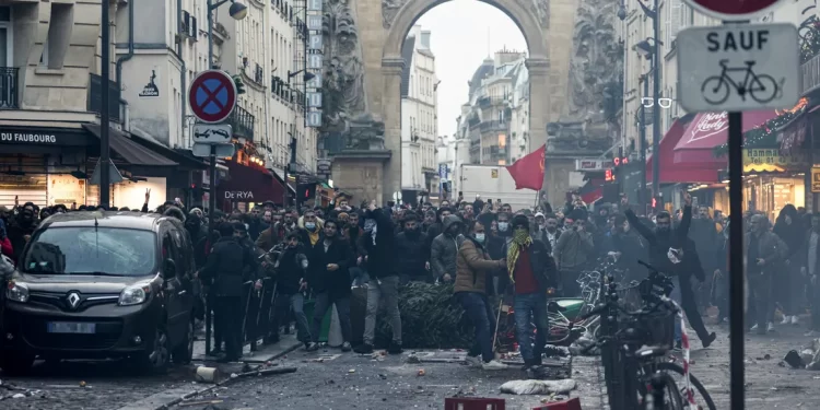 بعد استهداف الأكراد في باريس.. 3 سيناريوهات تهدد أوروبا