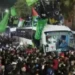 أسرى فلسطينيون يصلون مصر ورام الله بعد إفراج إسرائيل عنهم