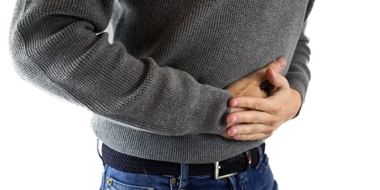 ابتعد عن هذه الأطعمة فورا … لتجنب خطر سرطان الأمعاء