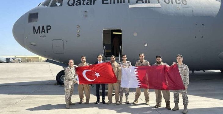 “تركيا” تودع بمحبة فرق الإنقاذ القطرية