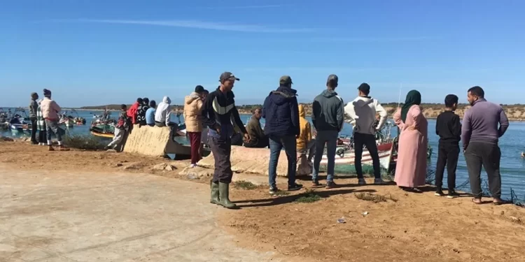 مأساة بـ”مقبرة البحارة”.. غرق مركب صيد يقل 6 مغاربة