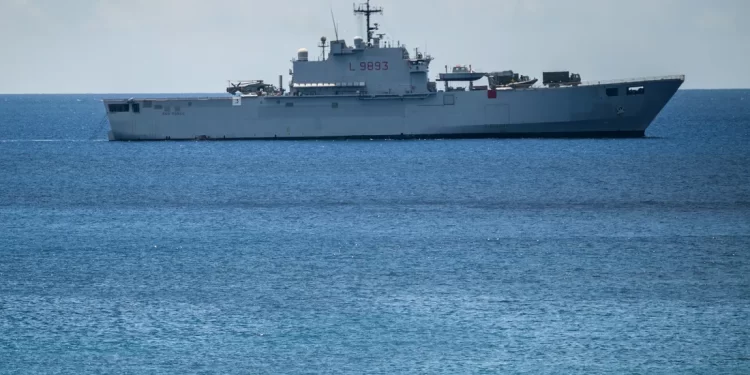 لصد “أي هجوم”.. البحرية الإيطالية تطوق خطوط غاز المتوسط