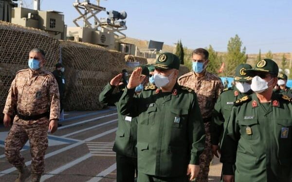 تقرير: الحرس الثوري يستحوذ على ملايين الدولارات باسم “المقاومة” وعبر شركات وهمية في العراق