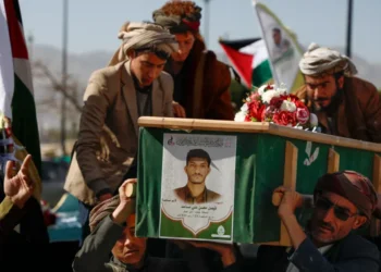 الأميركيون يهددون الحوثيين بالتصعيد واستهداف القيادات