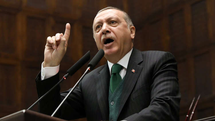 اردوغان يرد على وصفه من الغرب بزعيم العالم السني