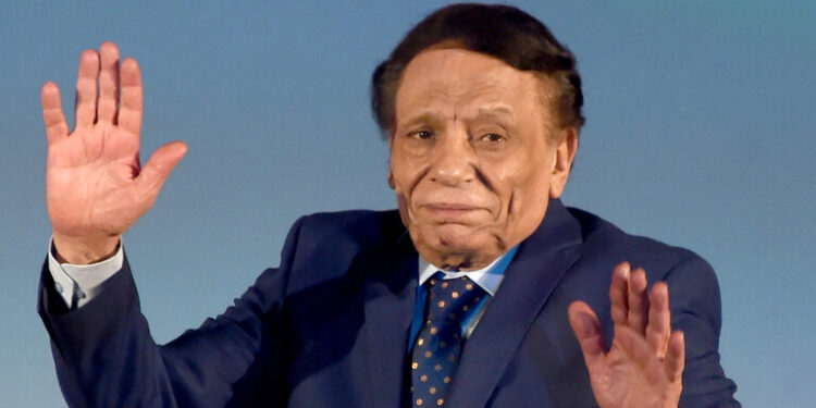 هل اعتزل “الزعيم” المصري التمثيل؟ المخرج رامي عادل إمام يكشف التفاصيل (فيديو)
