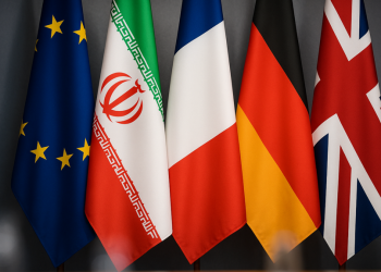 بريطانيا وفرنسا وألمانيا تبلغ الأمم المتحدة استعدادها لتفعيل “الية الزناد” على إيران
