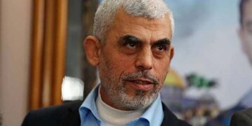 “سي أن أن” تكشف تفاصيل “مقترح استثنائي” قدّمه الموساد لمغادرة قادة “حماس” غزة كجزء من اتفاق أوسع