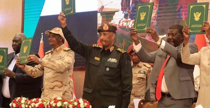 مركز استخباراتي أمريكي: لهذا يواجه الحكم المدني في السودان مخاطر عدم الاستمرار طويلا