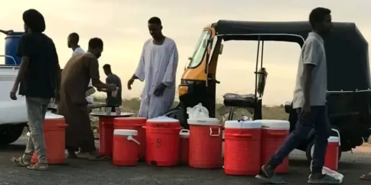 السودانيون يضربون أروع أمثلة التعاطف في مواجهة الصراع المسلح
