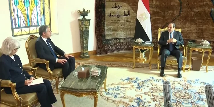 السيسي لبلينكن: الرد الإسرائيلي تحول إلى عقاب جماعي