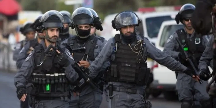 “شاب درزي” الشرطة الإسرائيلية تكشف هوية منفذ عملية حيفا