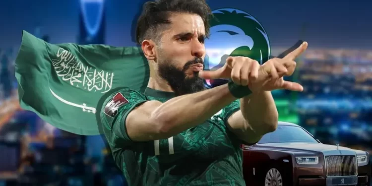 رد صاعق للشهري “نخدم وطننا” ولا صحة لهدية الرولز رويس..