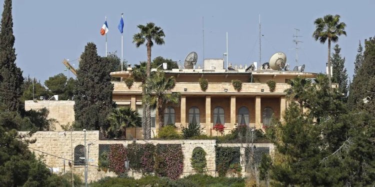 تحذير فرنسي شديد اللهجة لإسرائيل بشأن القدس