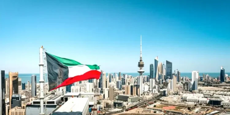 “لليوم الثاني” إيران تستهدف محطات الكهرباء وتحلية مياه في الكويت