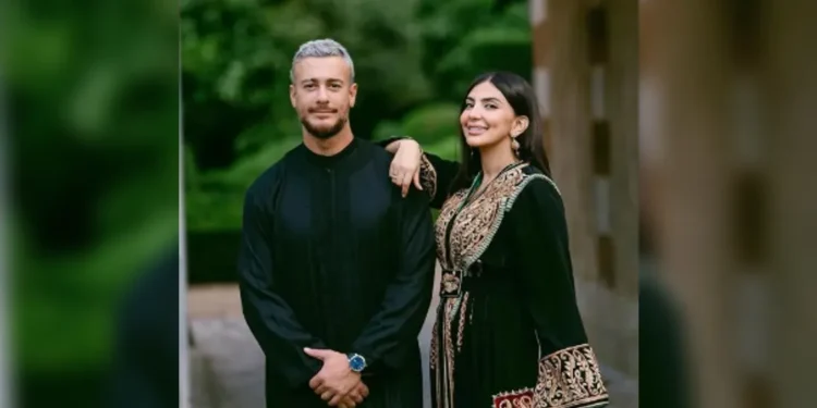 زوجة سعد لمجرد تخرج عن صمتها “المال مقابل الحرية”