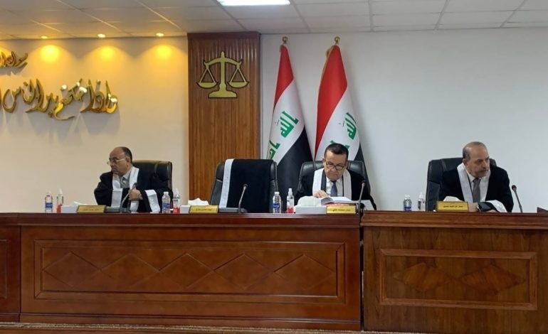 المحكمة الاتحادية ترفض الطعن في جلسة البرلمان الأولى والصدر يعلق
