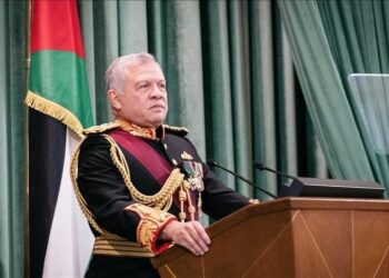 ملك الأردن يرفض محاولة الفصل بين الضفة الغربية وقطاع غزة
