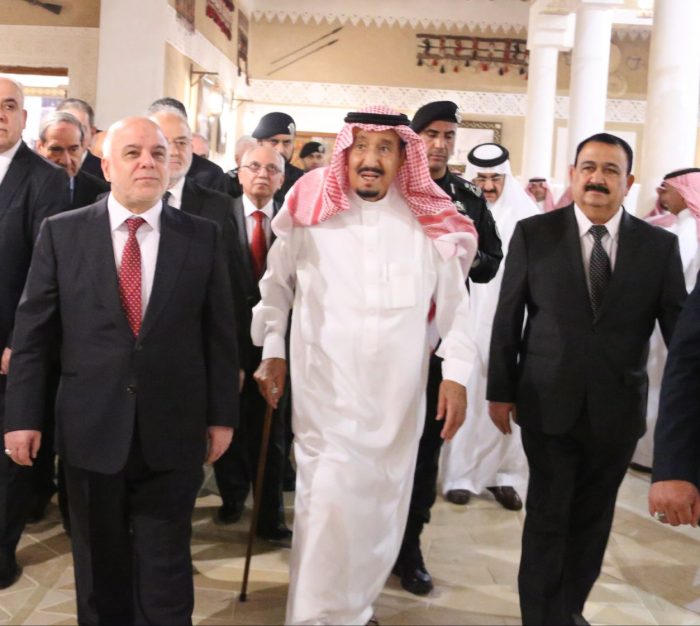 العاهل السعودي يهدي العراق ملعبا ويؤكد دعم وحدته واعماره