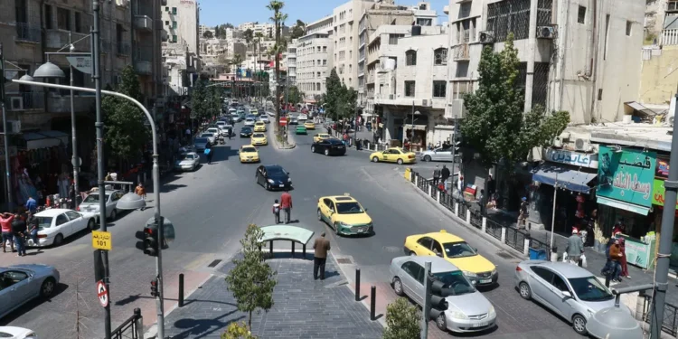 الأردن.. هل تعيد الحكومة فتح ملف تطبيقات النقل؟