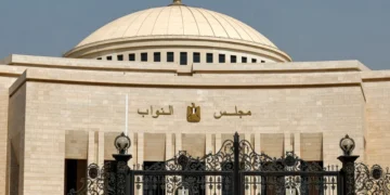 “للدفاع عن السعودية” السيسي يطلب تفويضا برلمانيا عند الحاجه