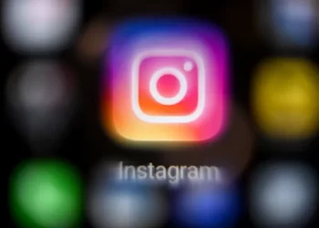 القادم أسوأ.. مشكلة إنستغرام تنذرُ فيسبوك بمزيد من المتاعب