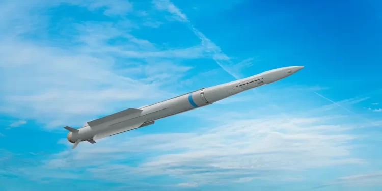 رغم تحذير موسكو.. ألمانيا تسلم أنظمة دفاع متقدمة لأوكرانيا