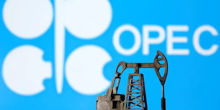 وزير النفط الكويتي ينفي وجود نقاشات حول زيادة إنتاج أوبك+