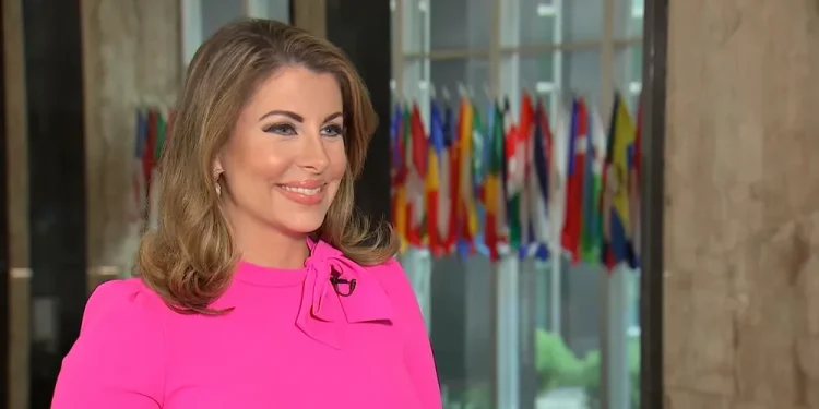 مبعوثة الرئيس ترامب ترد بسخرية على خطاب زعيم حزب الله “نعيم قاسم”