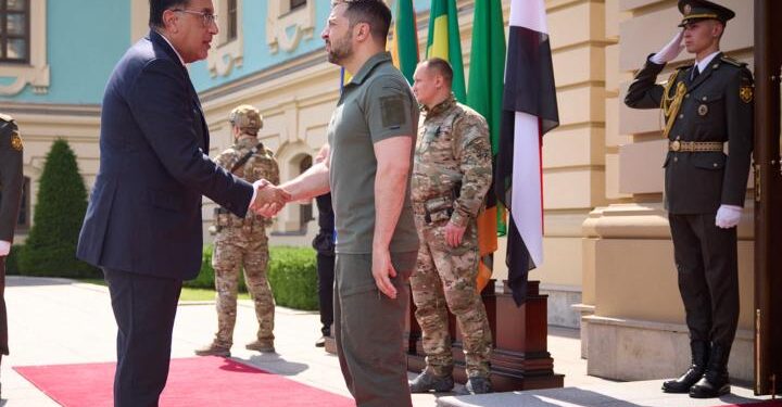 قمتان متبارزتان تُظهران الحاجة إلى حشد الدعم العربي بشأن أوكرانيا