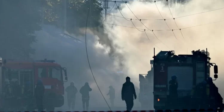 “مسيرات الكاميكازي” تشعل حرب أوكرانيا.. وإيران تحسم الجدل