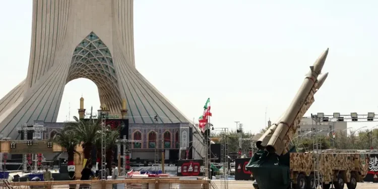 إيران تتوقع هجوماً أميركياً عليها بعد اجتماع ترامب في البيت الابيض