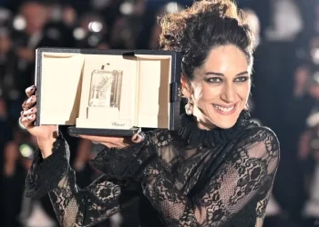 إيرانية تفوز بجائزة أفضل ممثلة في مهرجان “كان السينمائي”