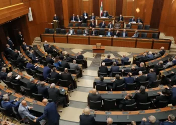 برلمان لبنان يخفق في اختيار رئيس جديد للبلاد