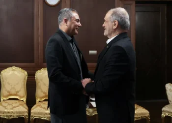 وزير داخلية باكستان في طهران وسط تعثر المفاوضات مع واشنطن
