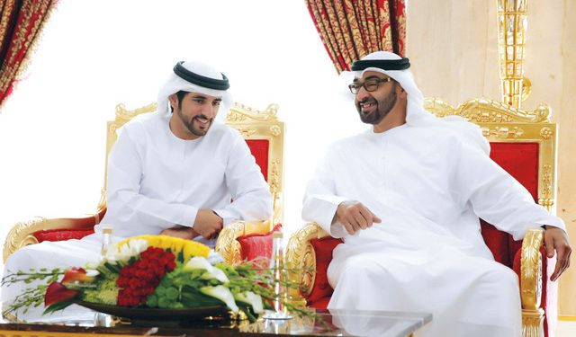 الشيخ محمد بن زايد يصدر مرسوماً بترقية الشيخ حمدان بن محمد بن راشد الى رتبة فريق أول