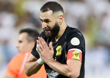 بتغريدة.. بنزيمة يتضامن مع سكان غزة