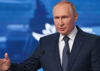 بوتين: يستحيل عزلنا والعقوبات ضدنا تهدد العالم بأسره