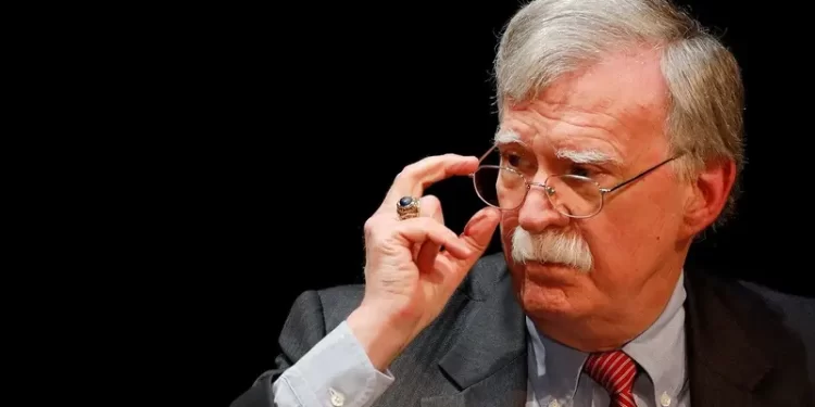 “بولتون”… اسألوا قاسم سليماني ما ستفعله واشنطن إذا استخدم بوتين النووي!