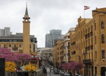 السفارات العربية تحذر رعاياها في لبنان